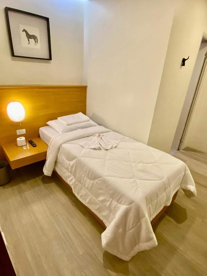 Aurora Suites 帕赛 外观 照片